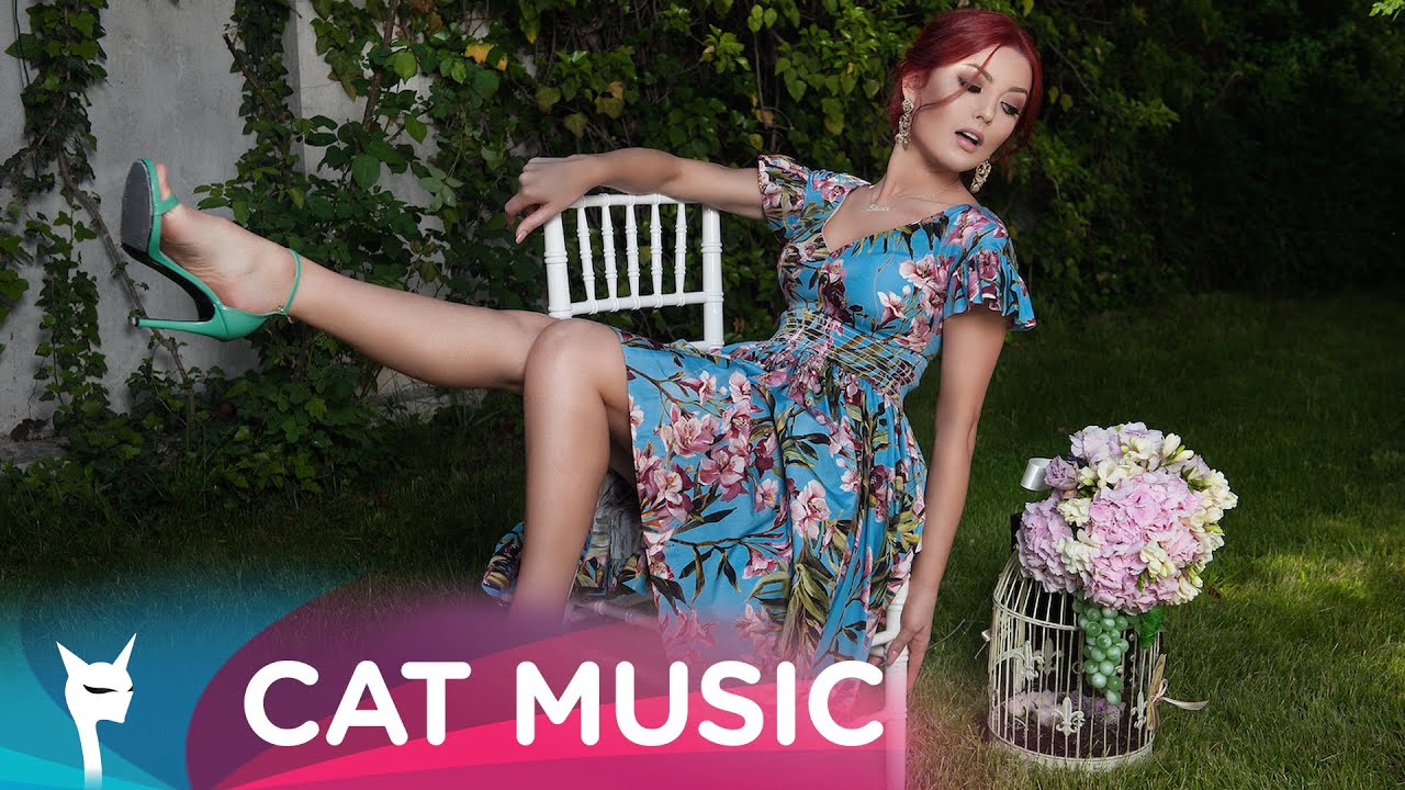 Elena ft. Glance — Mamma mia (He’s italiano)