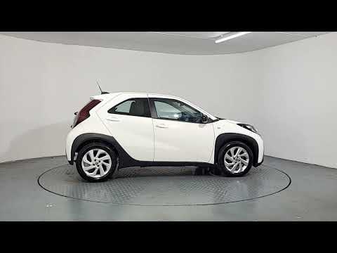 Toyota Aygo X 1.0 Pulse - Image 2