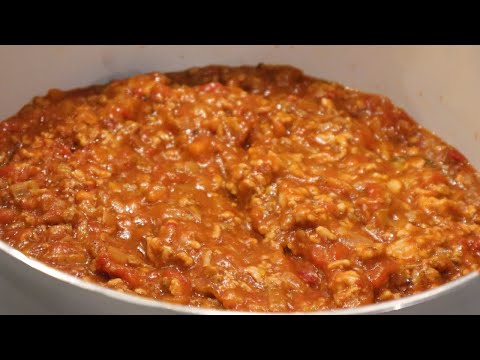 Make the PERFECT Greek Mince meat sauce in 70 minutes - Makaronia me Kima!