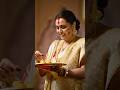 1 2 Rani Mukherjee S Sindoor Khela Look Is Nothing Less Than Pure Gold Cinema ProMedia