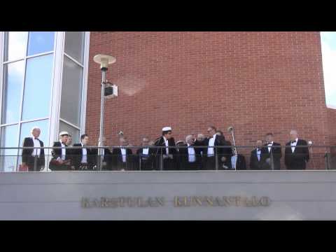 Karstulan mieskuoron vappuesitys