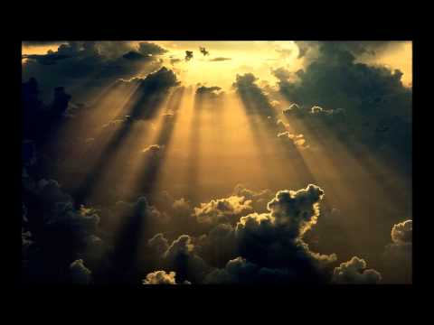 Lange feat.  Sarah Ozelle - Clouds Across The Sun