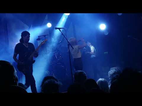 AMYL AND THE SNIFFERS - Gacked On Anger (Roskilde Festival 2019)