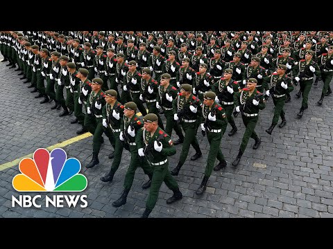 Russia Displays Military Might in Annual Victory Day Parade | NBC News