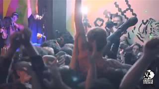 Lightning Bolt live at Death by Audio on November 22, 2014