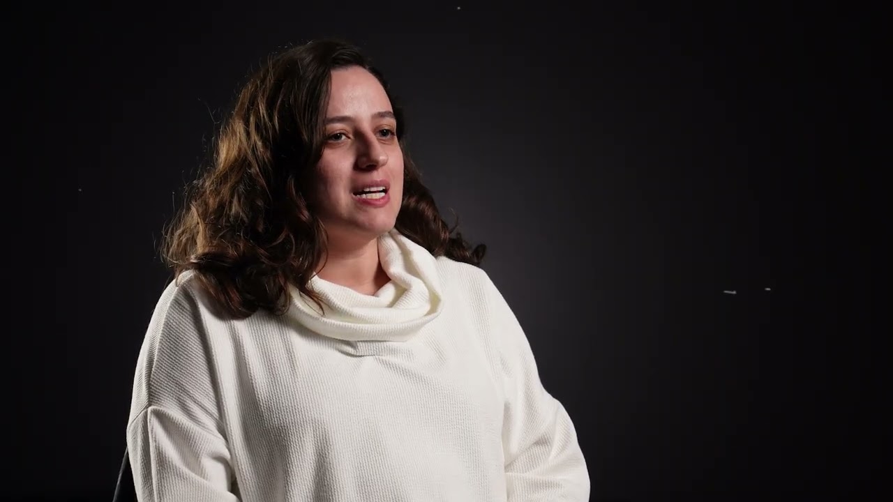 Depoimento em vídeo de Thalita Rejane