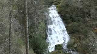 preview picture of video 'Hike to Laurel Fork Falls, Lake Jocassee, SC'