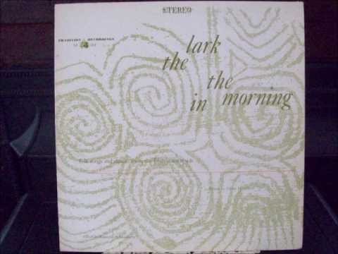 Sean Dun Na Ngall - Joan Butler and Peg Power