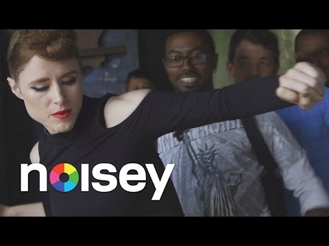 Kiesza Taught Us the Dance Moves from 
