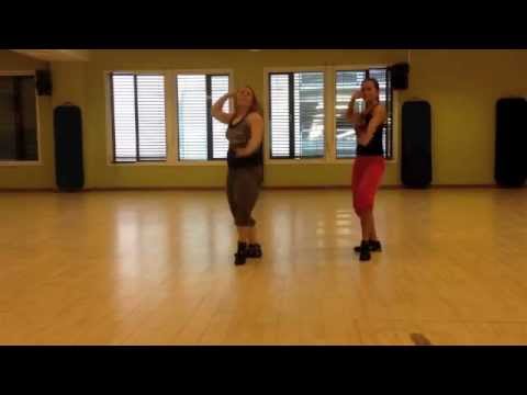 Easy bhangra / belly-dance routine - (Mundian To Bach Ke)