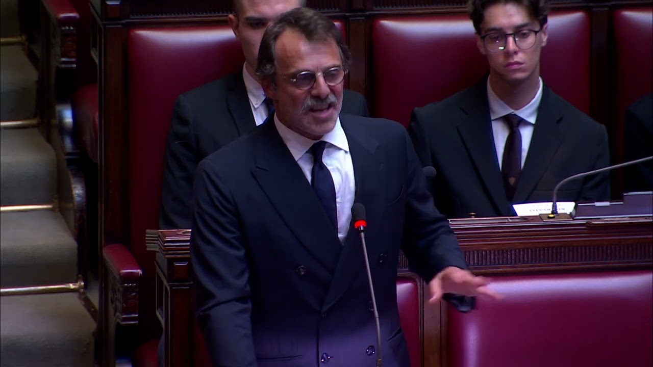 L'ultimo discorso alla Camera dei Deputati di Giacomo Matteotti letto dall'attore Preziosi.
