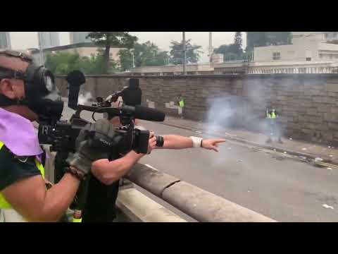 12062019 - Hong Kong Police Shooting at Journalists