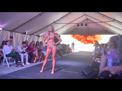 Alison Bowles Walking for Eido Swim at FLL Fashion Week | Swim Week