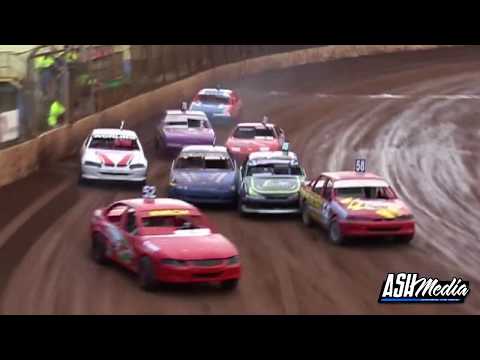 Thrills and Spills | 2nd Jan 2011: Modified Production Aussie Open (Night 2) - Maryborough Speedway