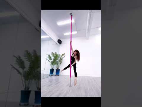 Pole dance 48
