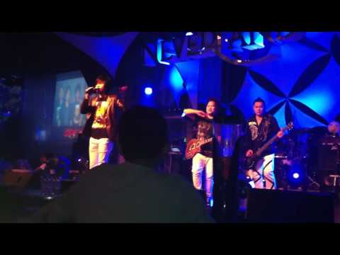 Khomsan, Jim and Thomas - Yar Pid ยาพิษ & Kon Khaang Laang คนข้างล่าง