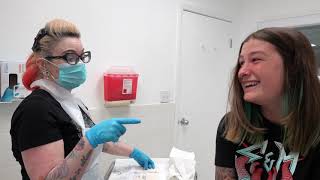 Download Lagu Pro BMX Rider Jesse Gregory gets pierced-great to see an old coworker Tommy T's Body Piercing HB, CA Thumbnail