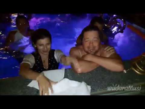 »WüdaraMusi« am 4.10.2018 in der Schönheitskönigin auf der Oidn Wiesn