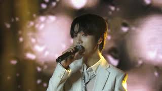 Download lagu [Fancam] 181125 K-Pop Concert in Macau (Yesung - Paper Umbrella) mp3