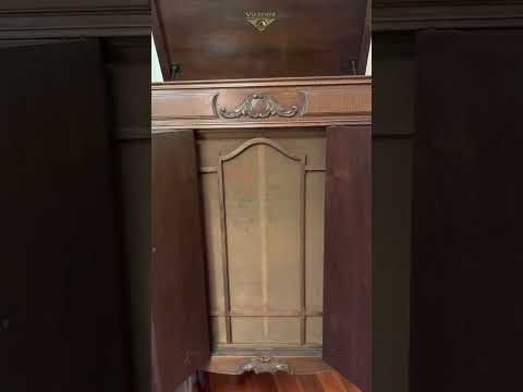 Dinah by Jean Goldkette & His Orchestra, 1926 on the 1928 Victor VE 8-12 Orthophonic Victrola