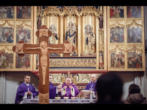 JKS 131 - Ach, poďte, kresťania (Dóm sv. Alžbety)