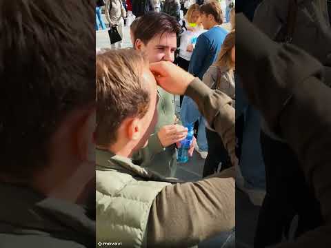 Video thumbnail image