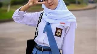 Download lagu Story wa cewek sma versi kisah kasih di sekolah mp3