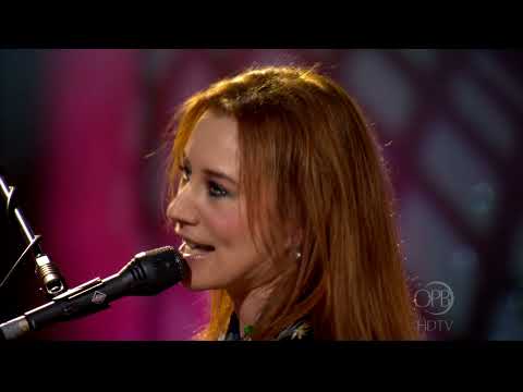 Tori Amos - Tombigbee at PBS Soundstage  - Live in Chicago 2003  -  4K 60fps - Upscale