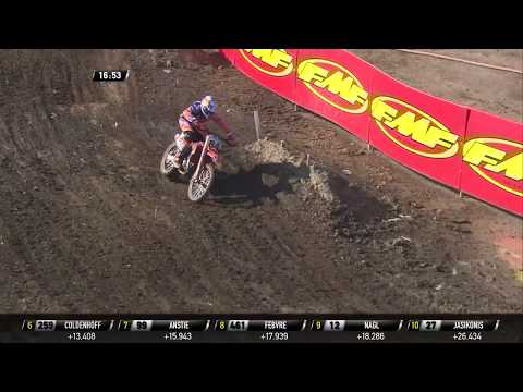 MXGP of Germany_Jeffrey Herlings passes Clement Desalle