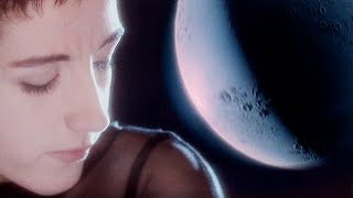 Mecano - Hijo de la luna (Videoclip Oficial)