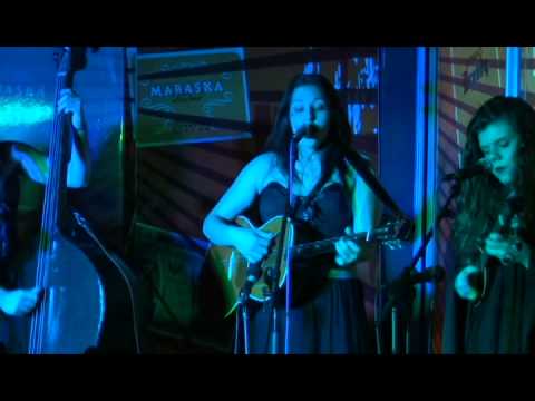 Grupa Rouge-Maraschino Bar -Oprosti mi Katrin, Ostala si uvijek ista, Djevojka sa čardaš nogama