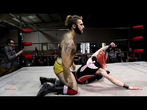 Huracán Flaco vs Thad Hairy Howett - UCW June 23rd 2018