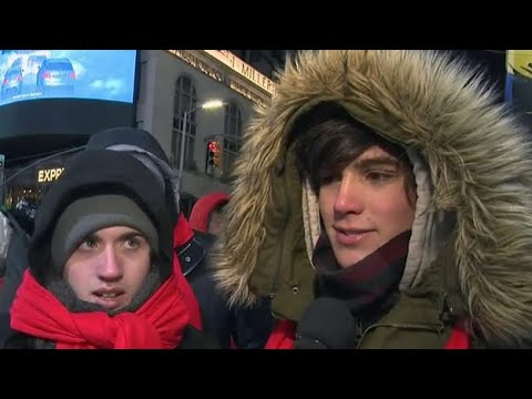 Crowds Brave Cold To Celebrate 2018 In Times Square