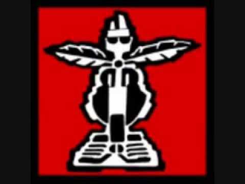 Drop In Caravan - Le Monde en 12 Volts