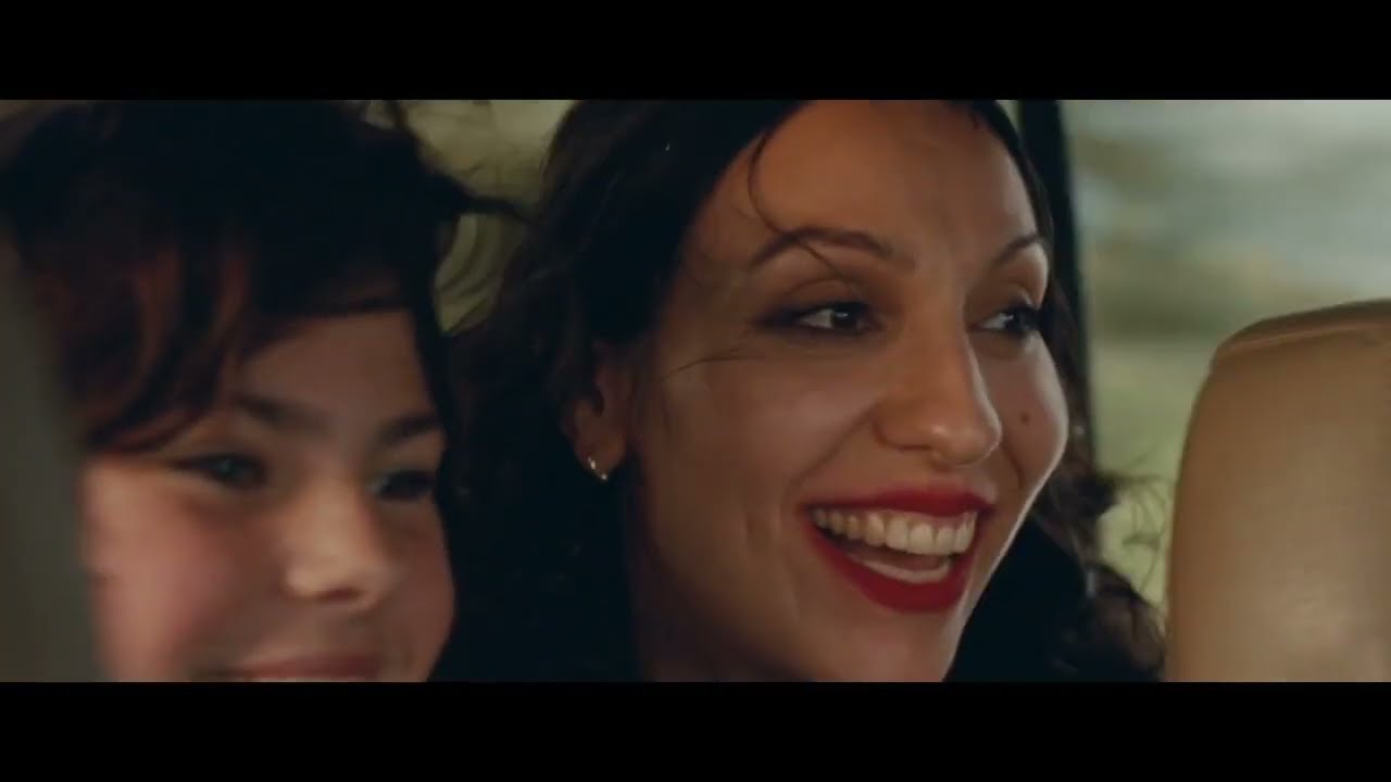 Clip from feature film MAYA NILO (LAURA)