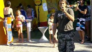 Leo Aberer walking talking