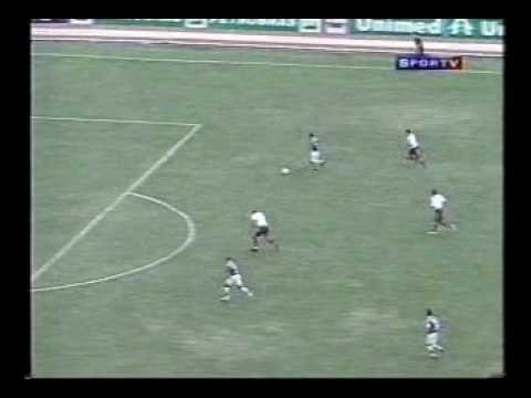 08/10/2005 - Paraná 6 X 1 Fluminense : Gol de André Dias