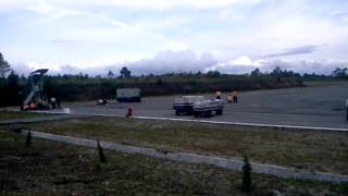 preview picture of video 'Take Off Garuda B737-500 di Bandara SIlangit (Silangit Airport) Siborong-borong'