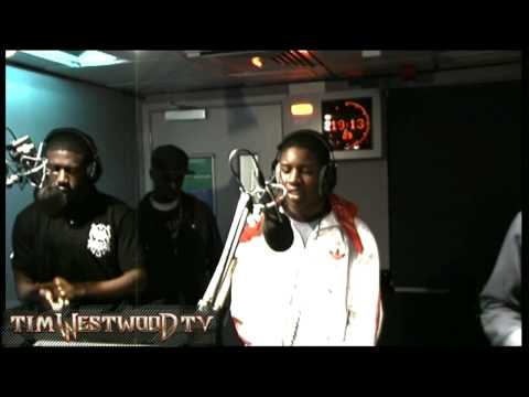 Shower Ent. crew freestyle - Westwood