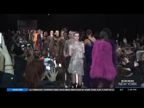 Designer Naeem Khan celebrates 20th anniversary at Fashion Week