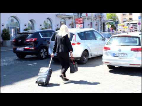 Flinkster statt Dienstwagen: Janine Tarter im Praxistest