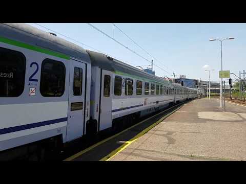 EP09-026 + IC WYSPIAŃSKI z Wrocławia Gł. do Przemyśla Gł. wjeżdża na dworzec Rzeszów Gł. 20.06.2017