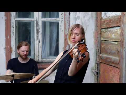 JUUK — Meitenes un muzikanti (akustiski)