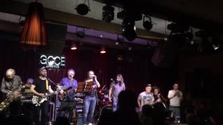 Leonid &amp; Friends - What&#39;s This World Coming To? (Chicago cover)