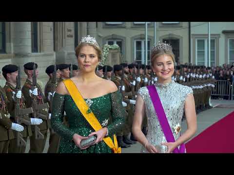 Wow! Máxima, Amalia und Elisabeth glänzen auf dem roten Teppich in Luxemburg