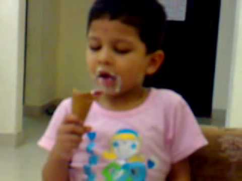 malavika prakash with ice cream