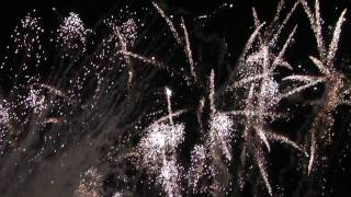 preview picture of video 'Mira Fogo de Artifício 2009 / Mira Fireworks 2009'