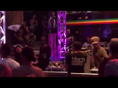 REGGAEBUS 2015 - Blackboard Jungle ft Triston Palma ▶️ Joker Smoker Rub A Dubplate style