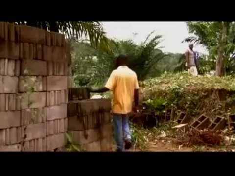 Entrepreneuriat et solidarité: la tontine en pays Bamiléké