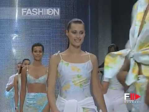 "Escada" Spring Summer 1999 Paris 8 of 15 pret a porter woman by FashionChannel